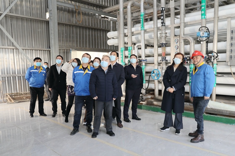 2022年12月15日，時(shí)任浙江省發(fā)展改革委黨組成員、副主任吳紅梅蒞臨景興紙業(yè)調(diào)研企業(yè)用能、節(jié)能工作